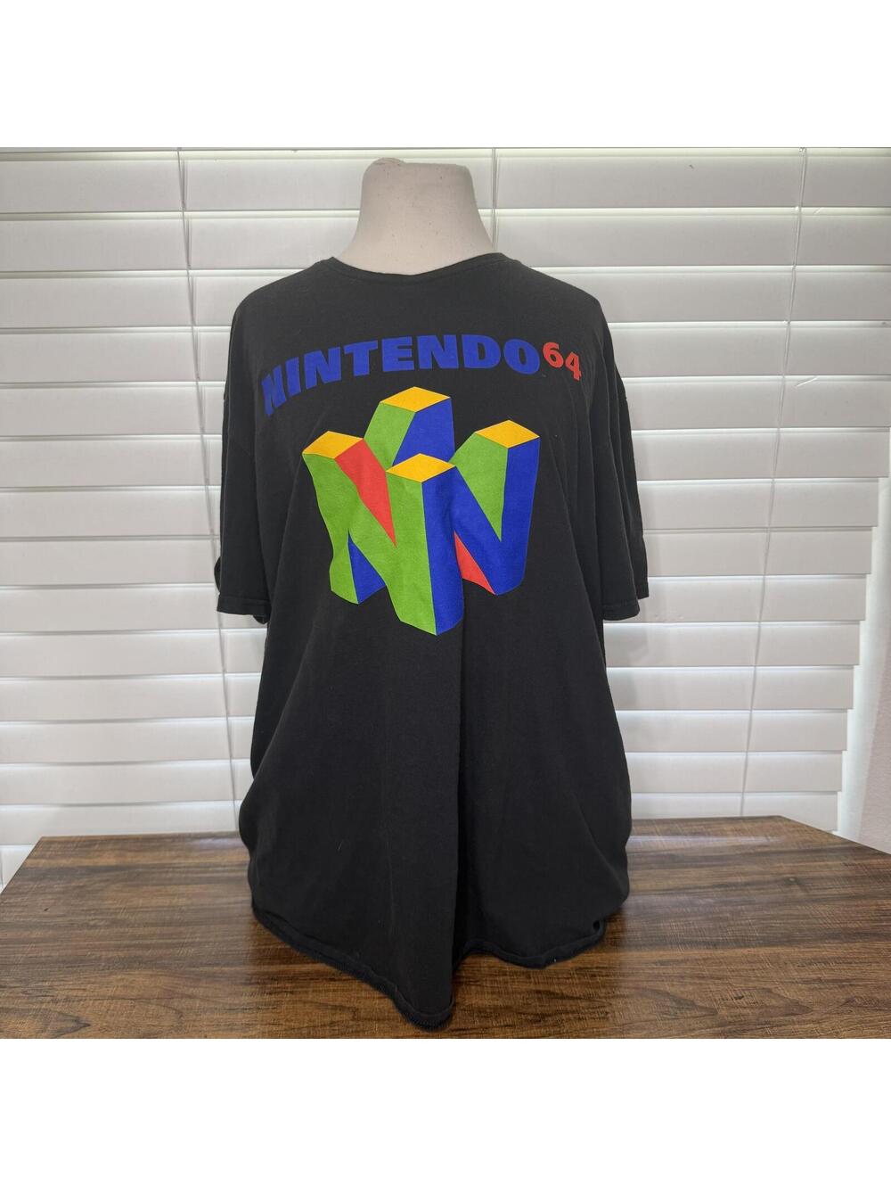 Nintendo 64 Graphic T-Shirt Black Size XL